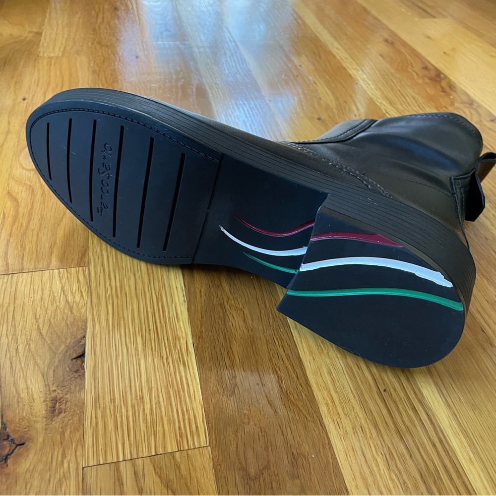 Booties - Picture 2 of 5